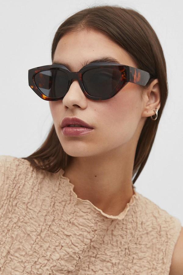 Rectangular Cat Eye Sunglasses from Stradivarius