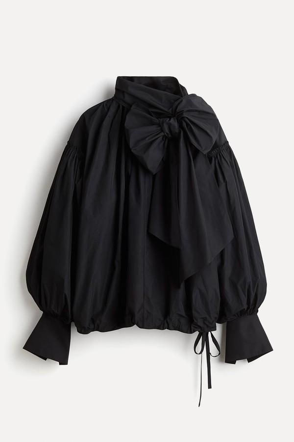 3 Cool Ways To Wear A Bow Blouse