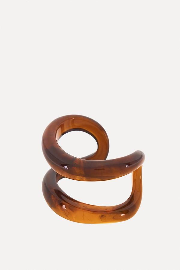 3 Cool Ways To Wear A Cape