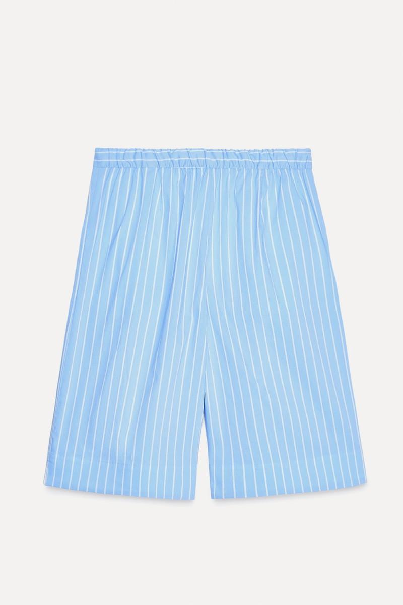 Bermuda Shorts With Darts