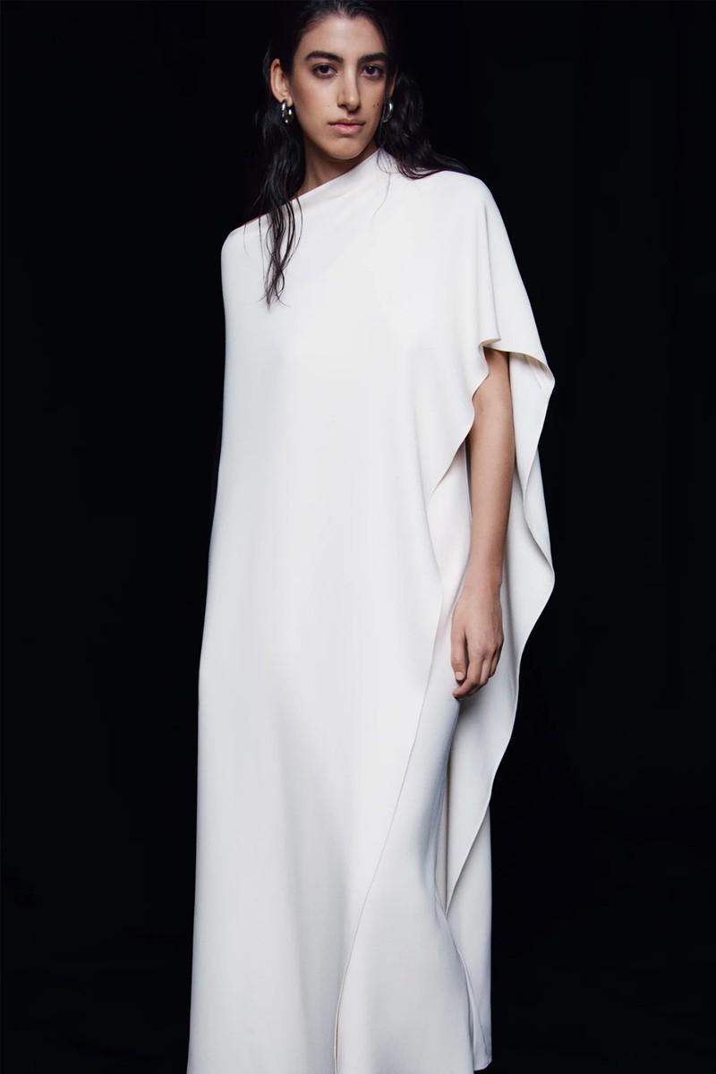Maxi Dress With Cape from Limé