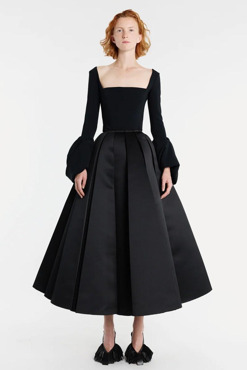 Top With Square Decollete & Puff Cuffs from A.W.A.K.E. Mode