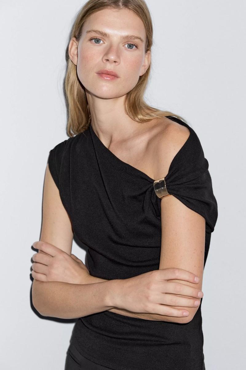 Sleeveless Draped Top With Shoulder Appliqué