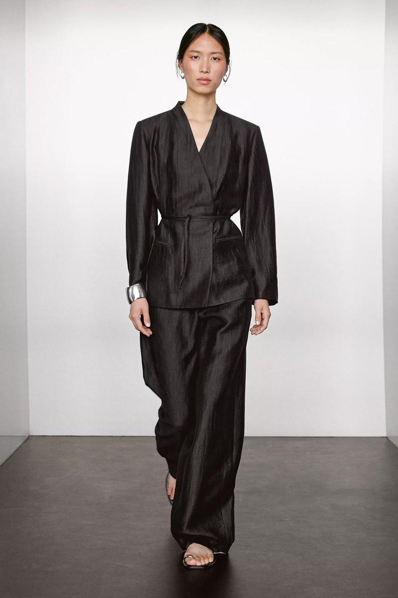 Linen Blend Kimono With Tie Detail