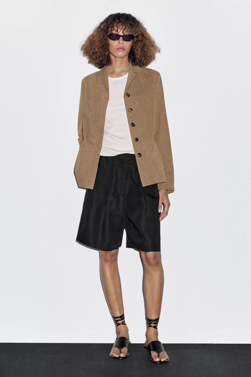 Pleated Bermuda Shorts
